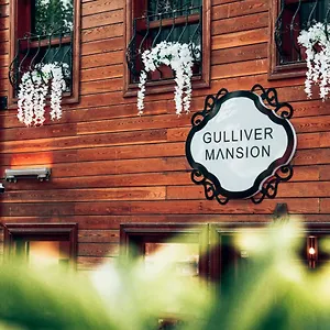 Gulliver Mansion فندق